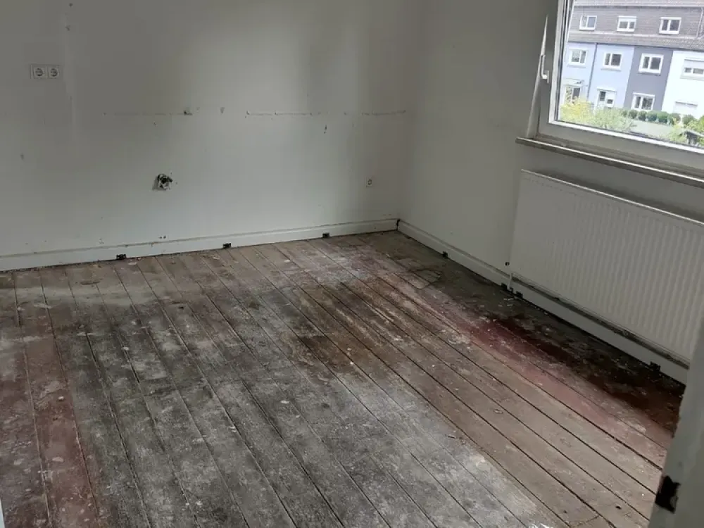 unrenovierte 2 Zimmerwohnung
