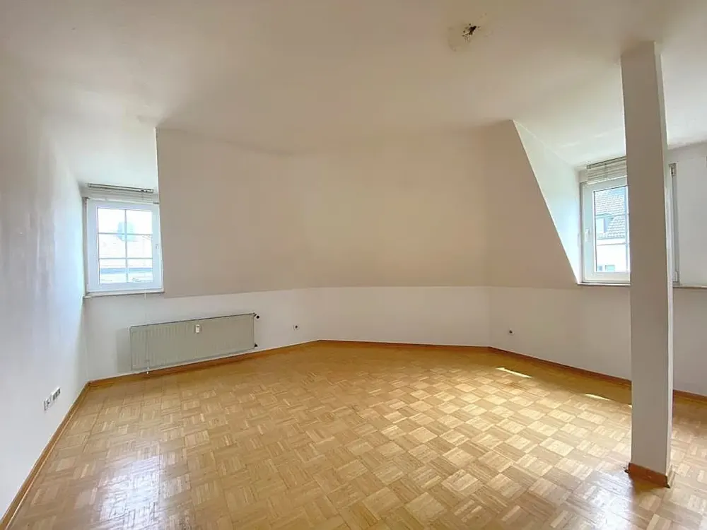 🏡 Altbaucharme trifft moderne 2,5-Zimmer-DG-Wohnung im Saarlandviertel ✨