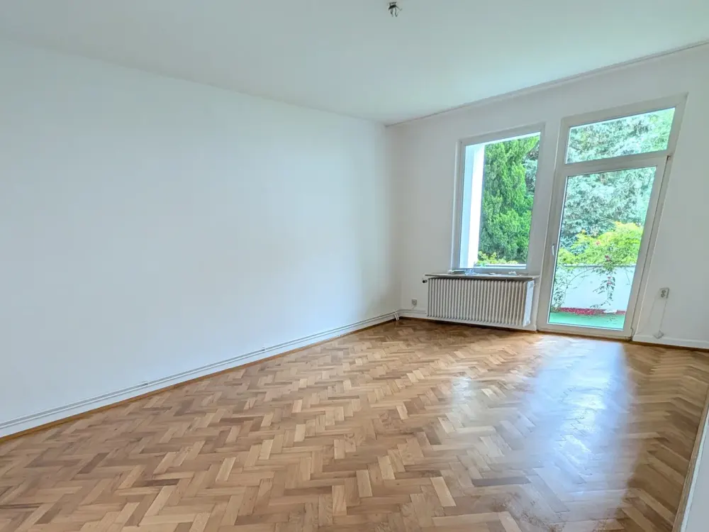 3-Zimmer-Altbauwohnung mit zusätzlichem 1-Zimmer Appartement