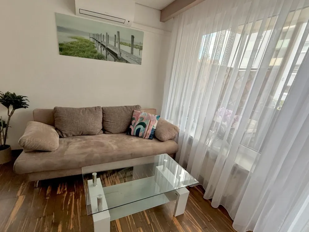 Furnished Studio Apartment Nov.26 - Mar.27
