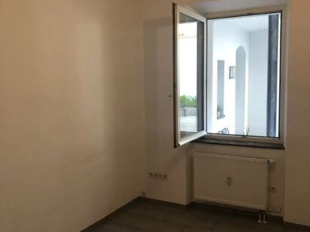 kleines 1 Zi.-Apartment ideal für den berufstätigen Wochenendheimfahrer
