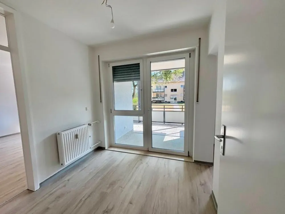 Bezugsfertige 2-Zimmer-Wohnung mit großem Balkon