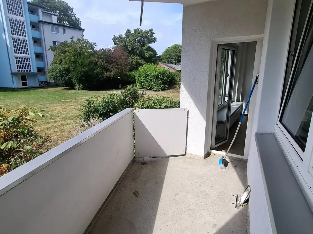 2-Zimmer-Erdgeschosswohnung mit Balkon in Düsseldorf