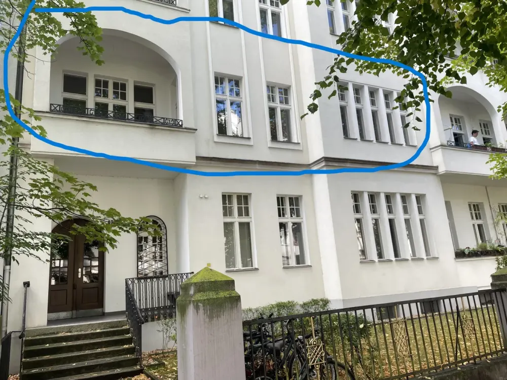 Wohnen mit Charakter: Großzügige Altbauwohnung in Schmargendorf
