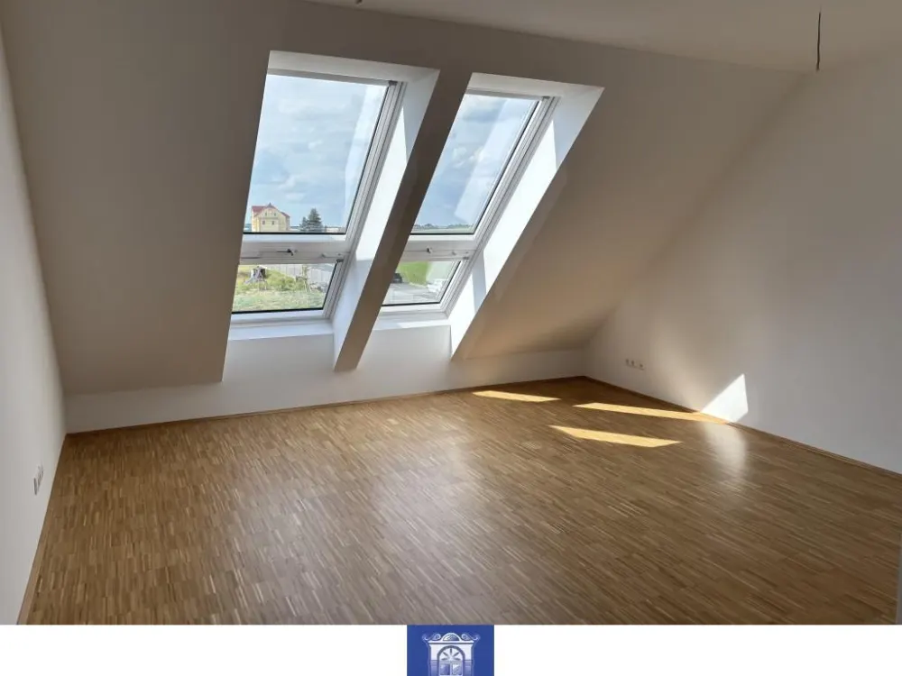 Dachtraum im Neubau mit Fußbodenheizung, EBK, Lift! Erstbezug!