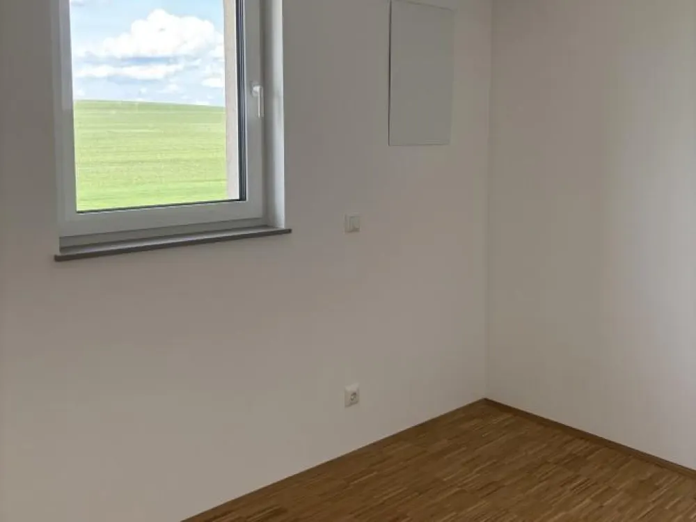 Dachtraum im Neubau mit Fußbodenheizung, EBK, Lift! Erstbezug!