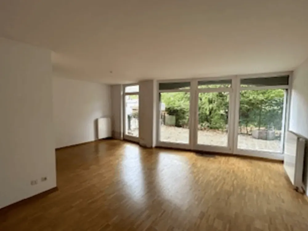 Bildschöne Gartenwohnung in Eller