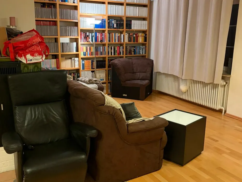 2-Room Bungalow with Terrace and Garden Warm 1200€