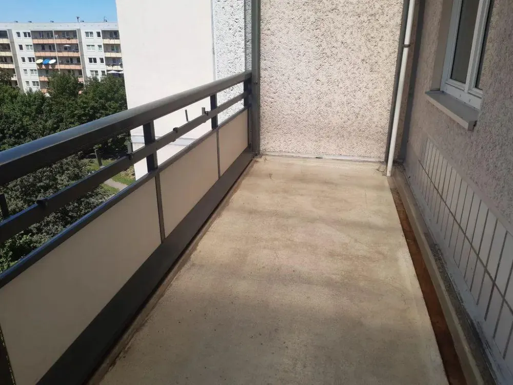Ruhig gelegene 4-Raum-Wohnung in Berlin-Marzahn