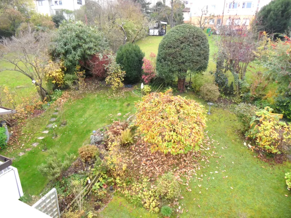 Großzügig Wohnen mit Aussicht und Ruhe - was will man mehr?