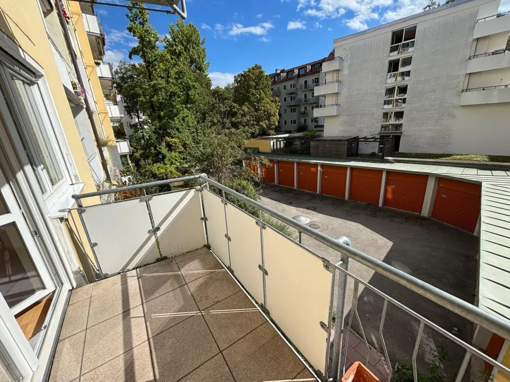 29m2 WG Zimmer mit viel Privatsphäre mitten in Schwabing