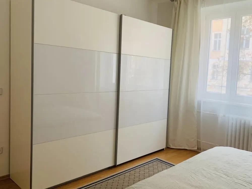 helle gepflegte möblierte Wohnung mit schönem Balkon nähe Hbf Spreelage ab sofort zu vermieten