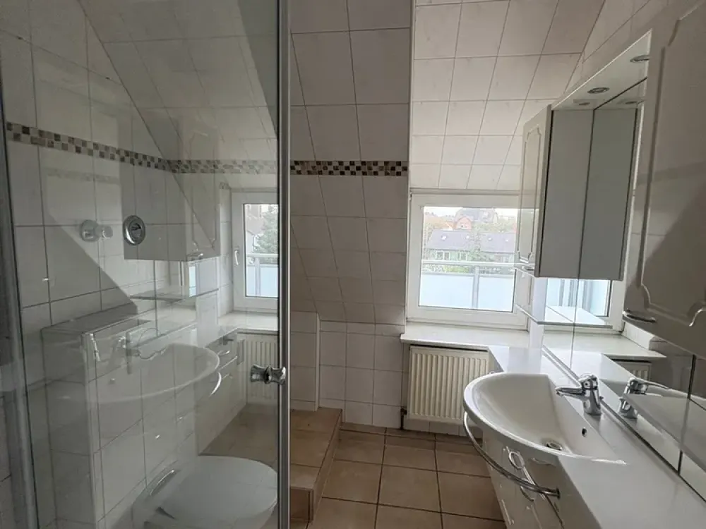 3.5 Room Attic Apartment with Balcony