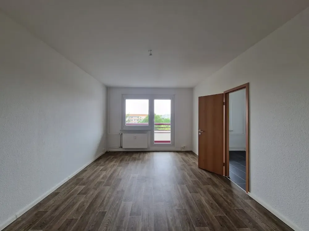 2 NKM geschenkt // Ein Tanzpalast zum wohlfühlen // 3 Zimmer mit Wannenbad + Balkon!