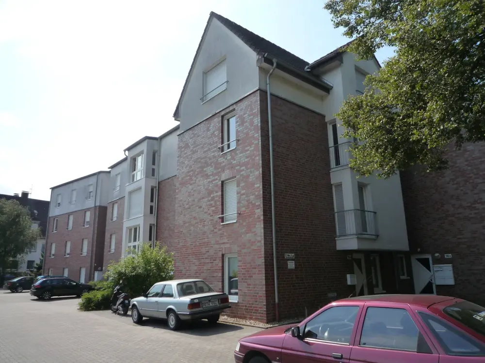 2-Zimmer-Wohnung mit Pkw-Stellplatz (ohne Balkon)