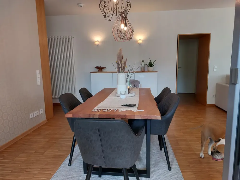 Traumwohnung in Traumlage! Top schicke 4-Zi.-Whg.-im EG mit 400 m² eig. Garten-Lehrhöfer Park in HU!