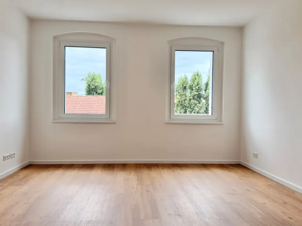 1 Zimmer im Erstbezug nach Sanierung