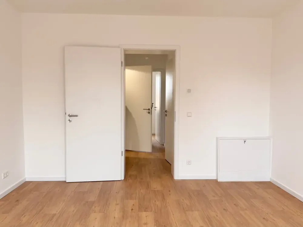 1 Zimmer im Erstbezug nach Sanierung