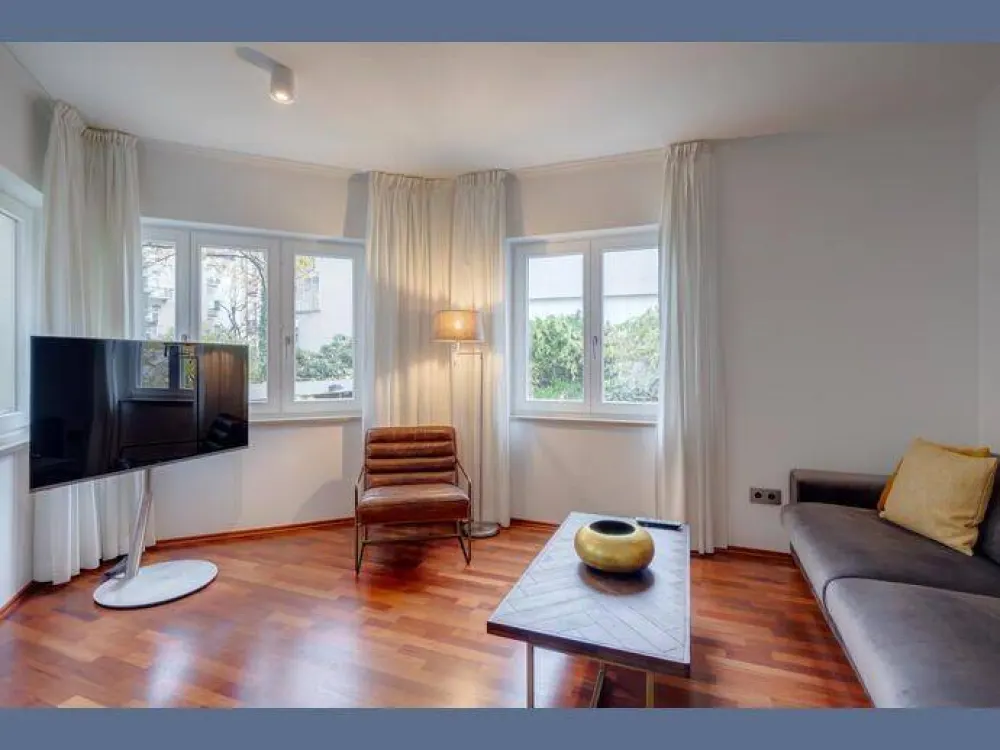Möbliert: Designer-Maisonettewohnung