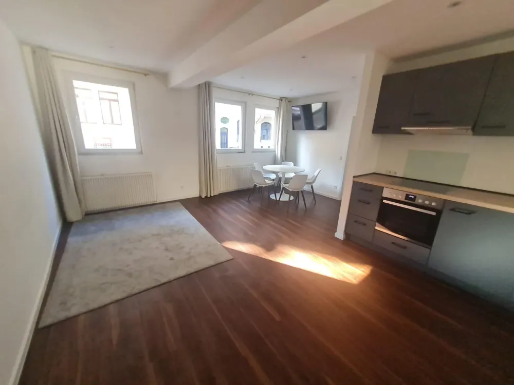 2-Zimmer-Wohnung am Riehler Platz - teilmöbliert, 52m²sofort frei